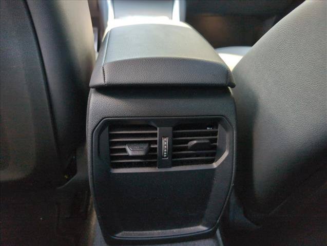 Used 2025 BMW 230i Coupe w/ M Sport Package RWD image 23