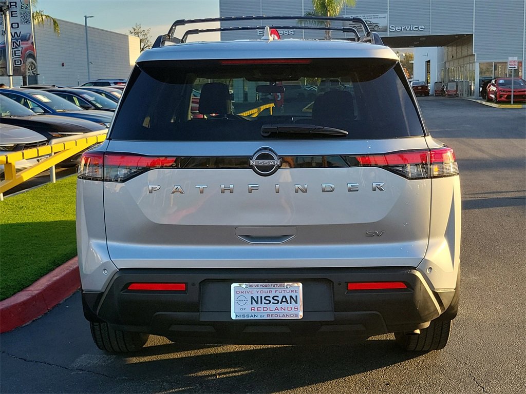 Used 2022 Nissan Pathfinder SV image 31