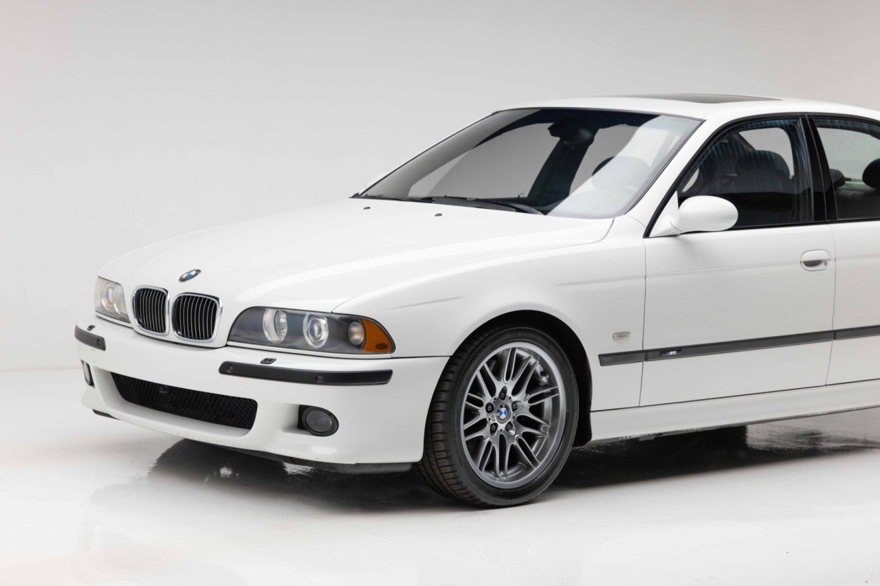 Used 2001 BMW M5 RWD image 39