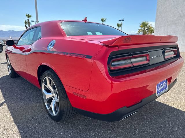 Used 2015 Dodge Challenger SXT Plus RWD video 3