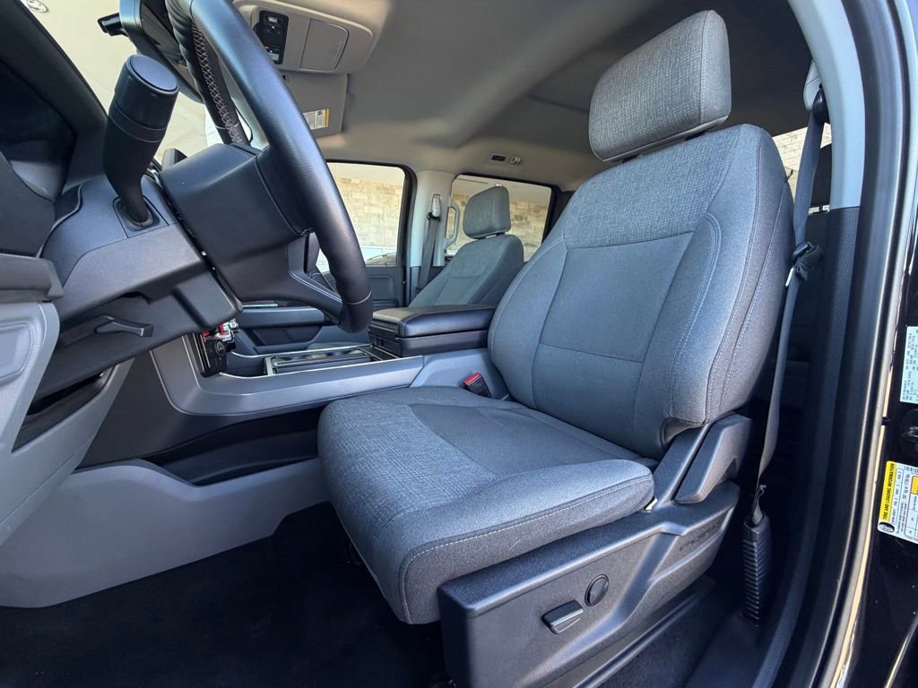 Used 2024 Ford F150 XLT w/ Mobile Office Package image 6