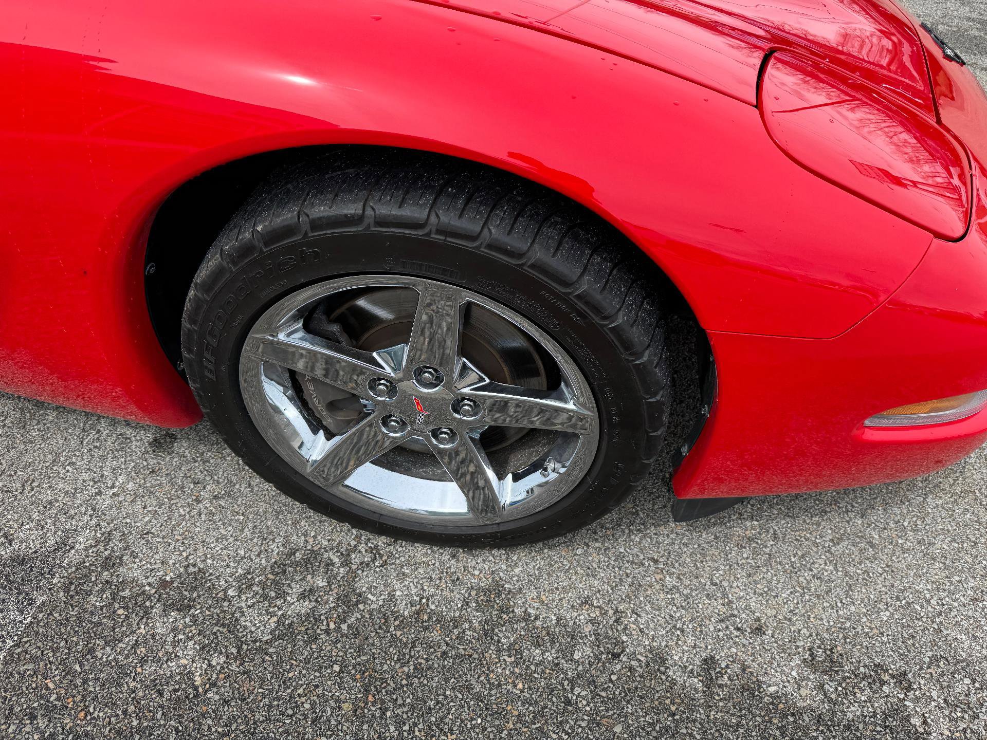 Used 1999 Chevrolet Corvette Convertible w/ Memory Pkg image 9