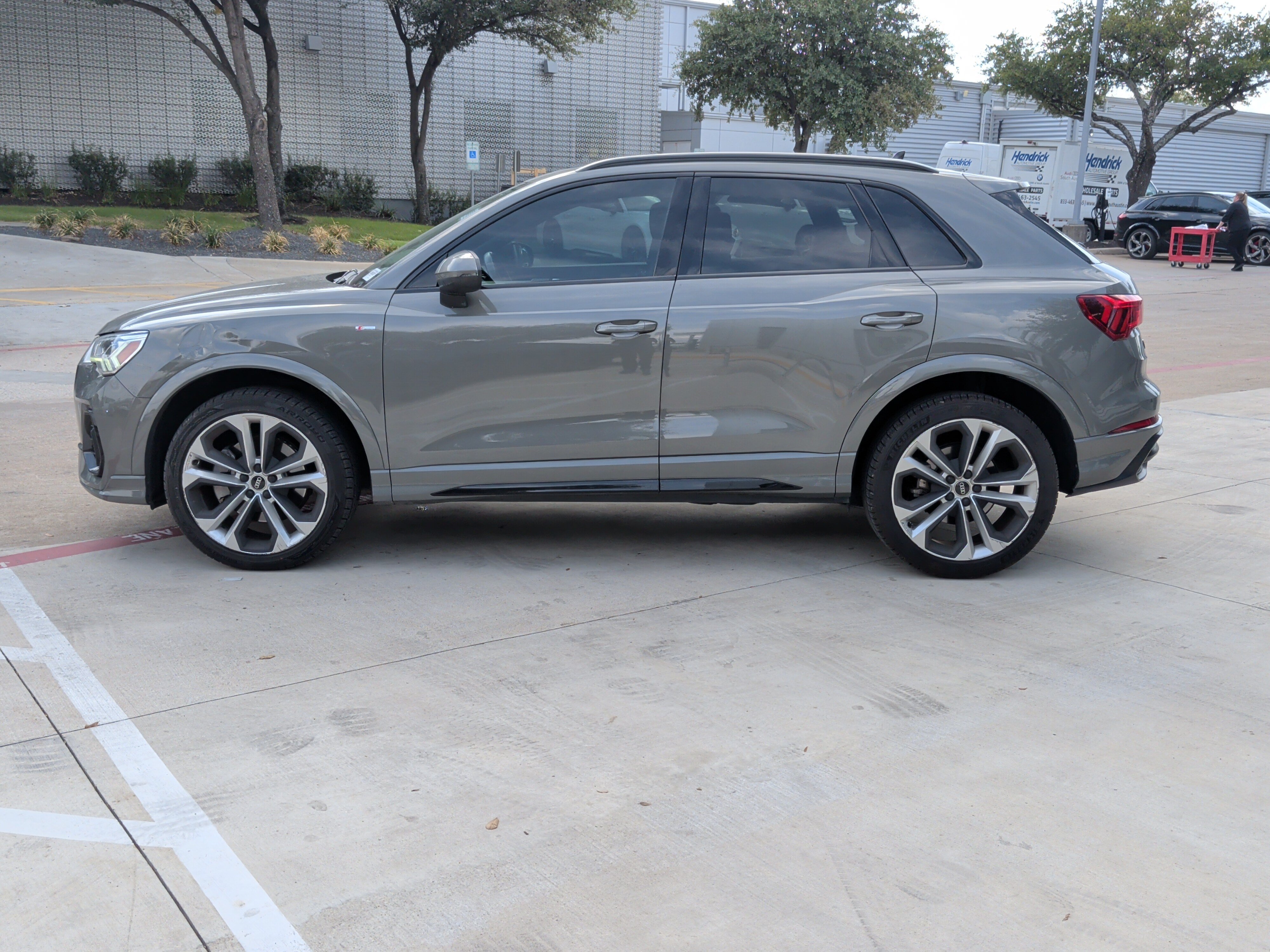 Certified 2022 Audi Q3 2.0T Premium Plus AWD/4WD image 7
