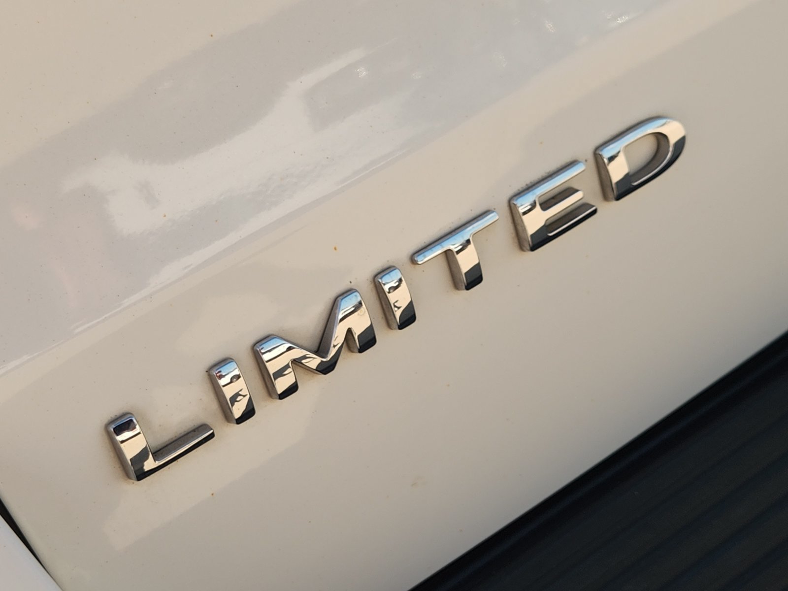 Used 2020 Ford Expedition Limited AWD/4WD image 13