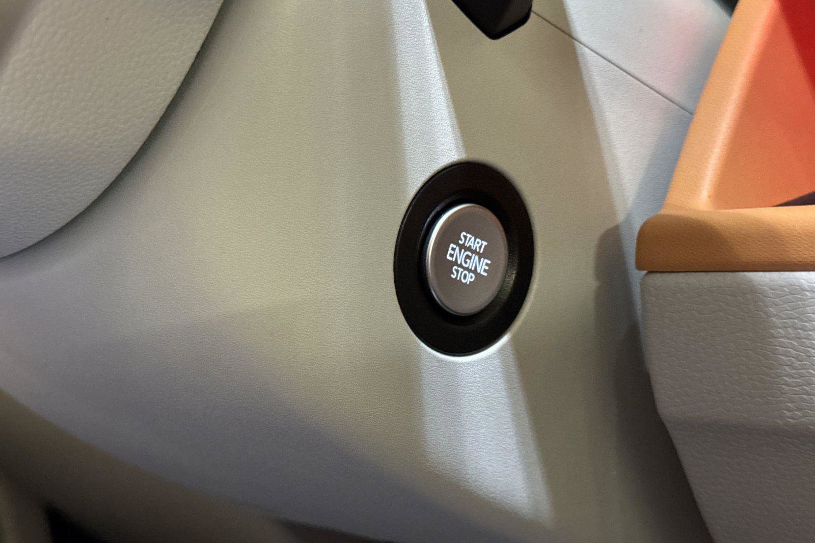 New 2025 Volkswagen ID. Buzz 1st Edition image 23