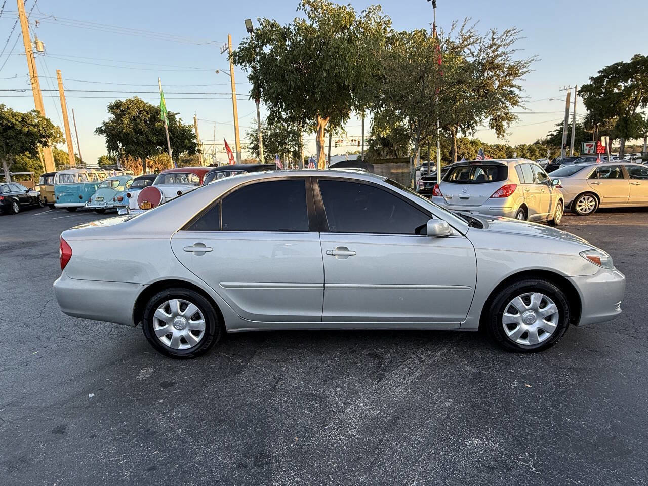 Used 2003 Toyota Camry LE image 8