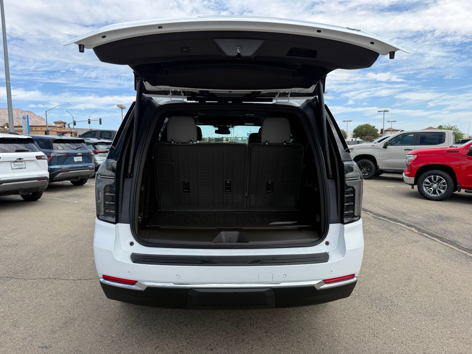 New 2026 Chevrolet Tahoe LT w/ Comfort Package AWD/4WD image 41