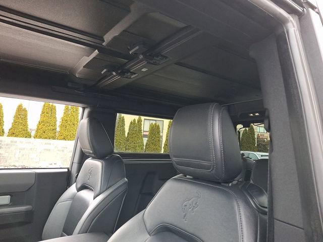 Used 2022 Ford Bronco Black Diamond image 13
