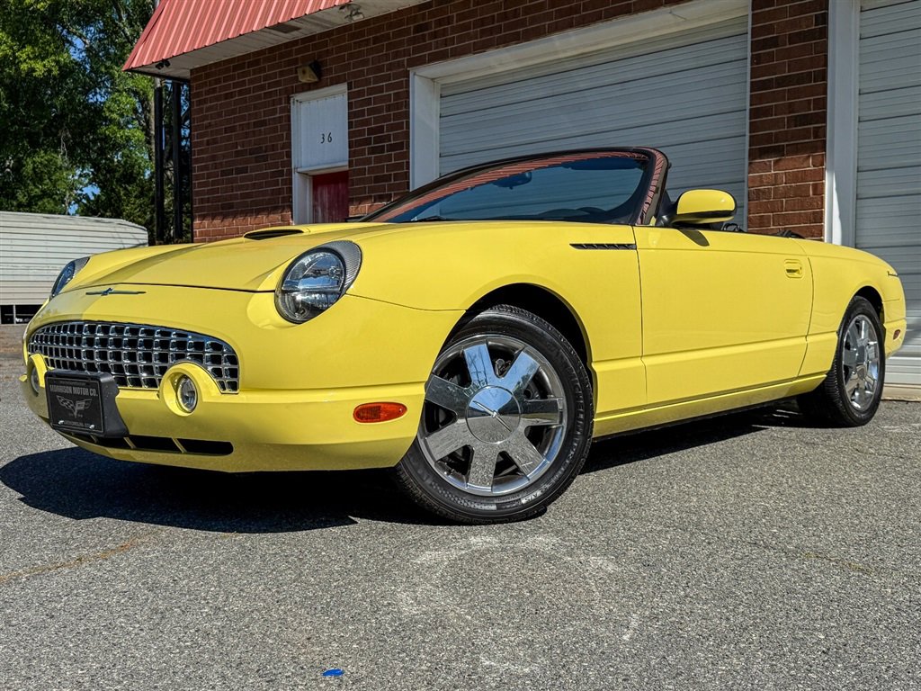 Used 2002 Ford Thunderbird RWD image 6