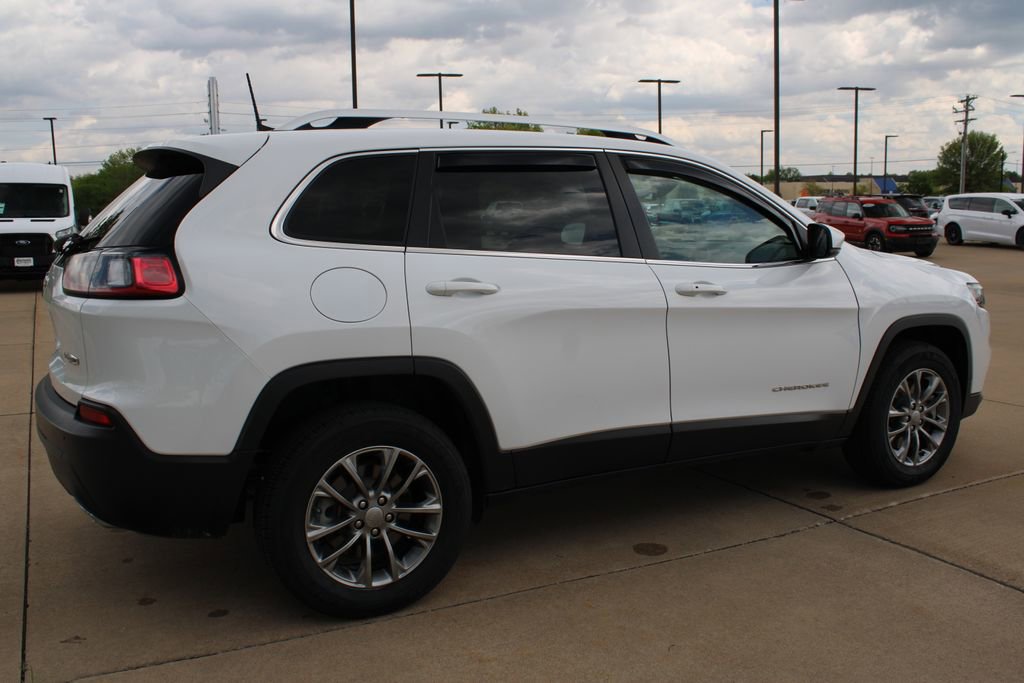Used 2019 Jeep Cherokee Latitude Plus w/ Comfort/Convenience Group AWD/4WD image 5