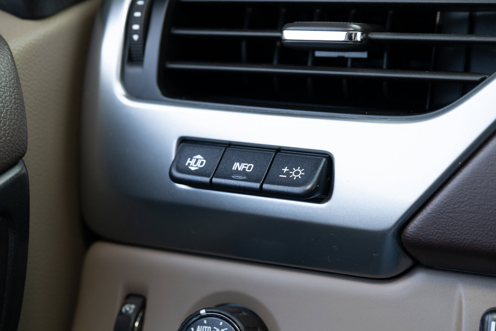 Used 2017 Chevrolet Tahoe Premier image 30