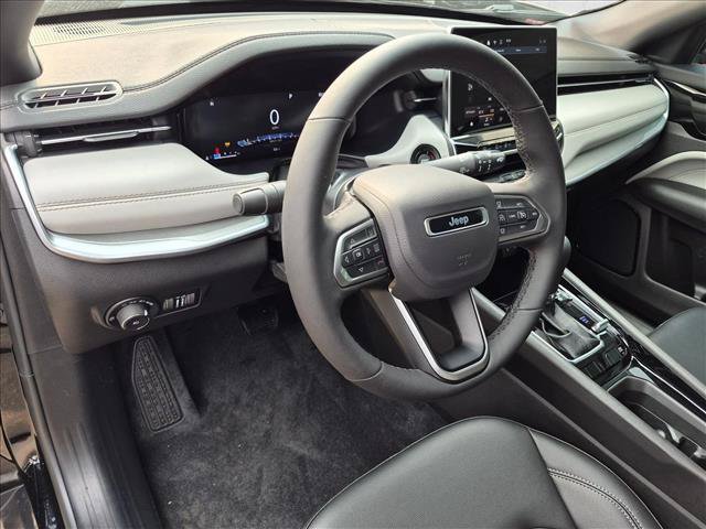 New 2026 Jeep Compass Limited AWD/4WD image 3