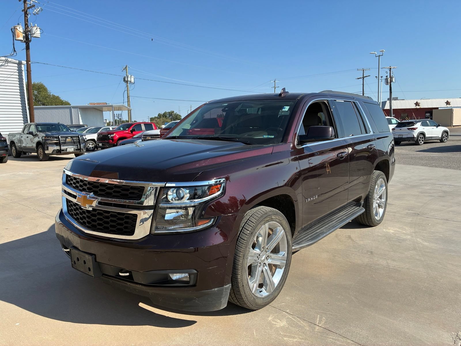Used 2020 Chevrolet Tahoe LT w/ Luxury Package AWD/4WD image 1
