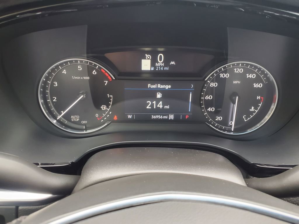 Used 2023 Cadillac XT5 Premium Luxury w/ LPO, Floor Liner Package image 23