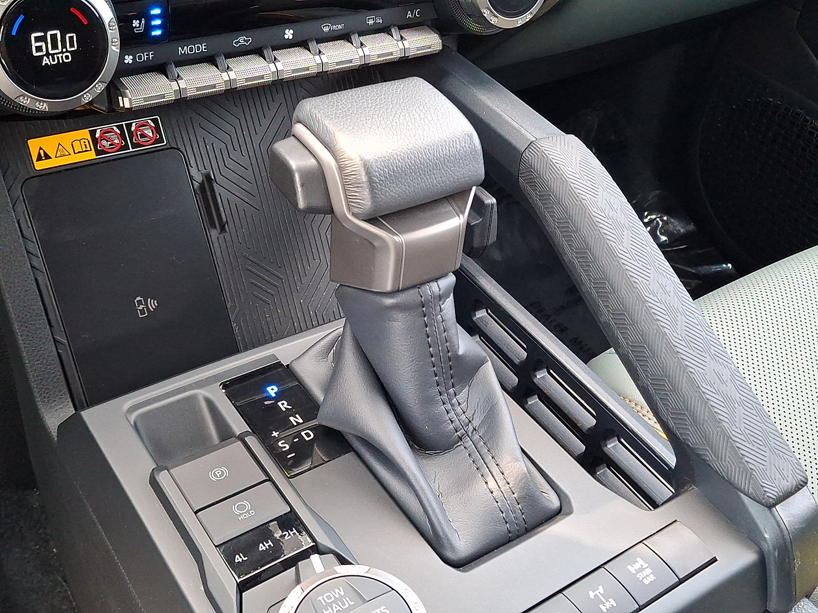 Used 2024 Toyota Tacoma 4x4 Double Cab Hybrid image 16