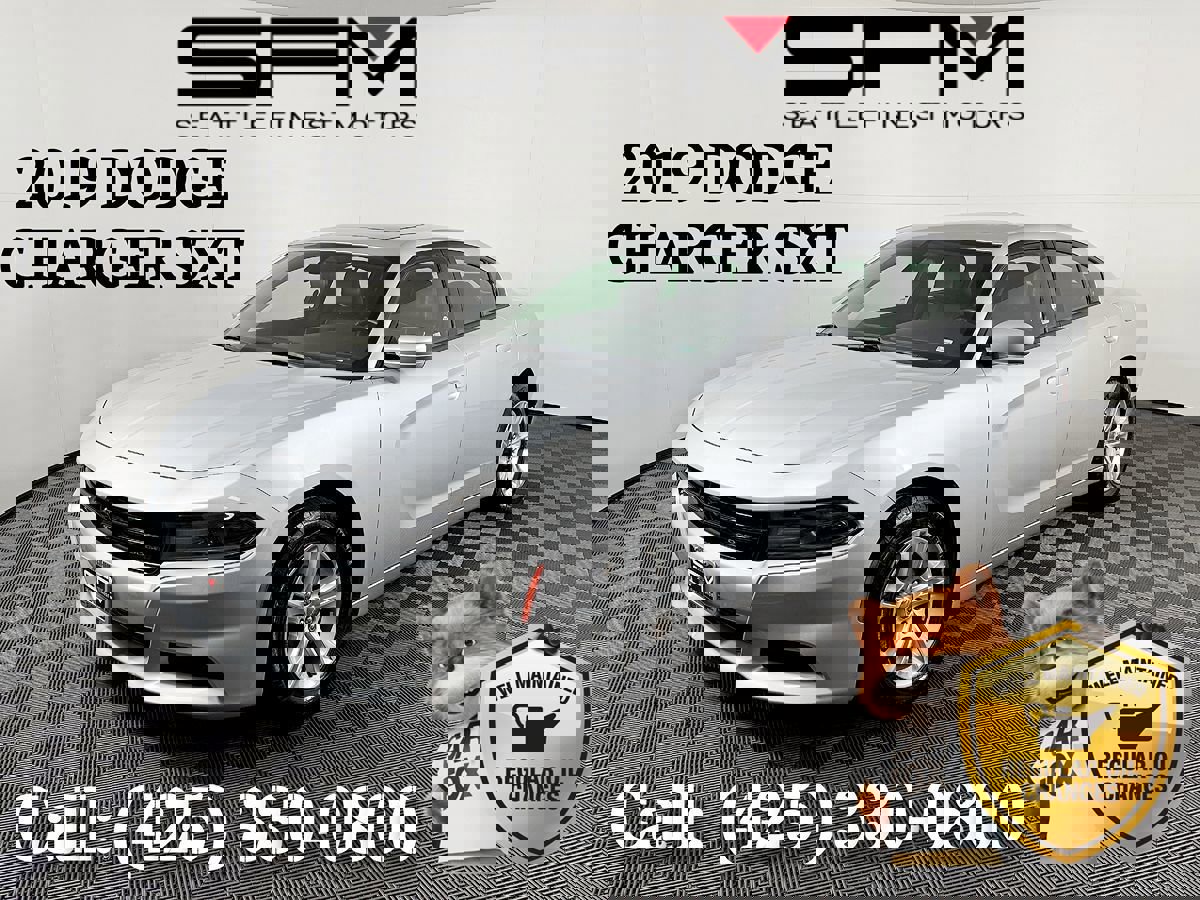 Used 2019 Dodge Charger SXT w/ Leather Interior Group RWD image 1