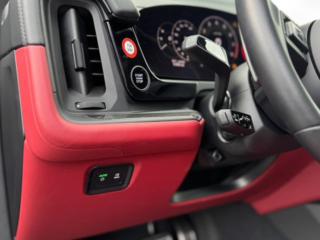 Used 2026 Porsche Cayenne GTS AWD/4WD image 17
