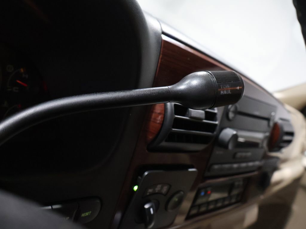 Used 2006 Ford F250 Lariat image 29