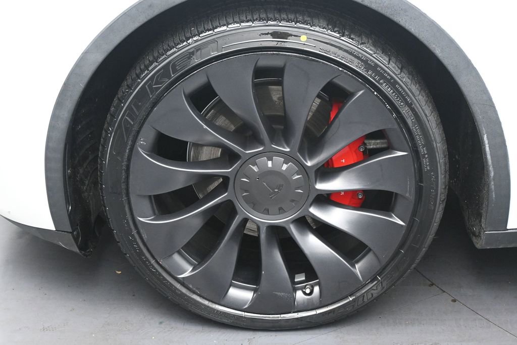 Used 2022 Tesla Model Y Performance AWD/4WD image 36