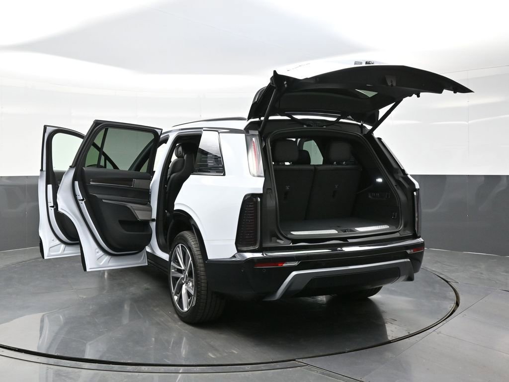 New 2026 Cadillac Vistiq Sport AWD/4WD image 28