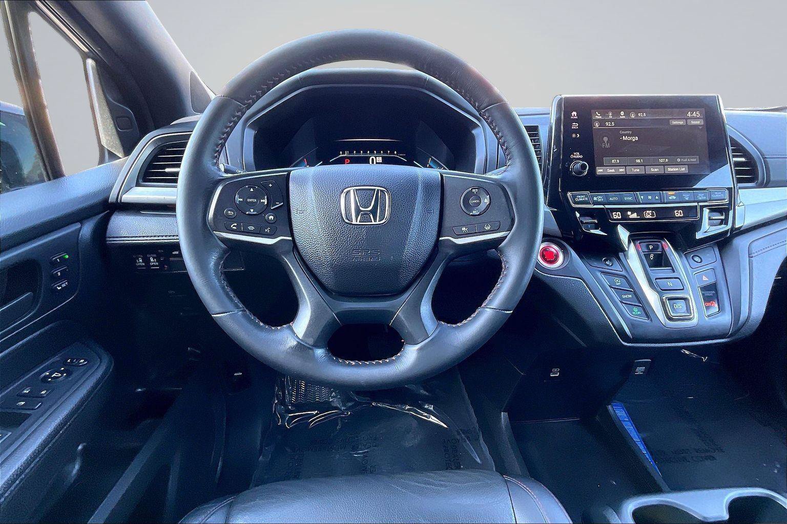 Used 2024 Honda Odyssey Sport image 6