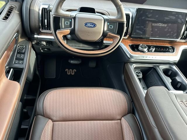 New 2025 Ford Expedition King Ranch image 25