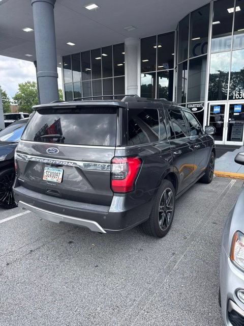 Used 2020 Ford Expedition Limited w/ Special Edition Package AWD/4WD image 4