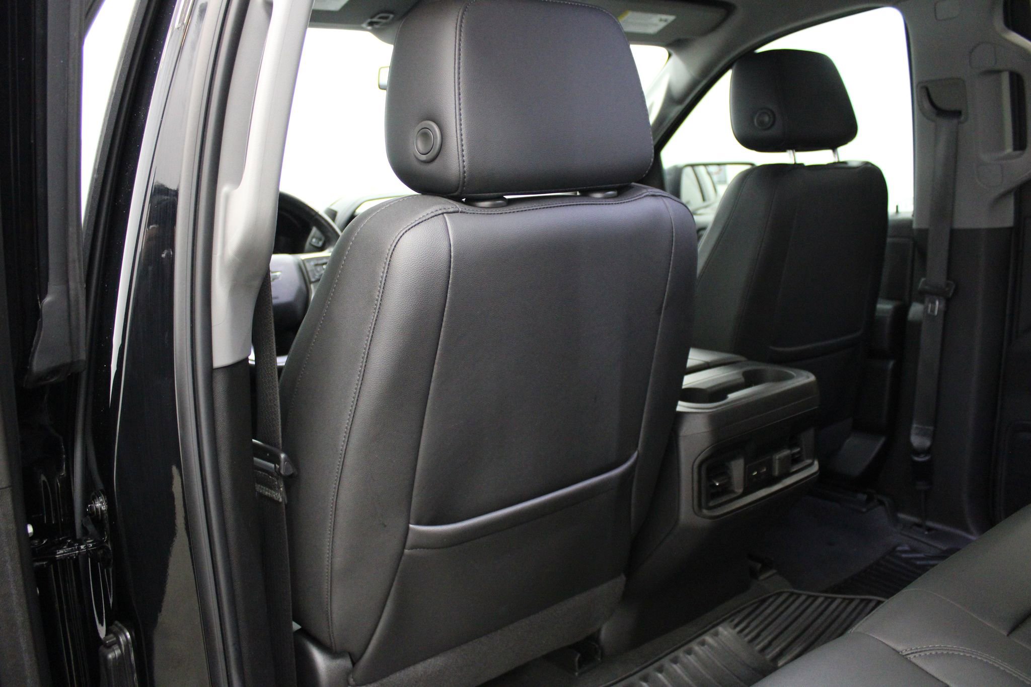 Used 2021 Chevrolet Silverado 1500 RST w/ Convenience Package II image 15