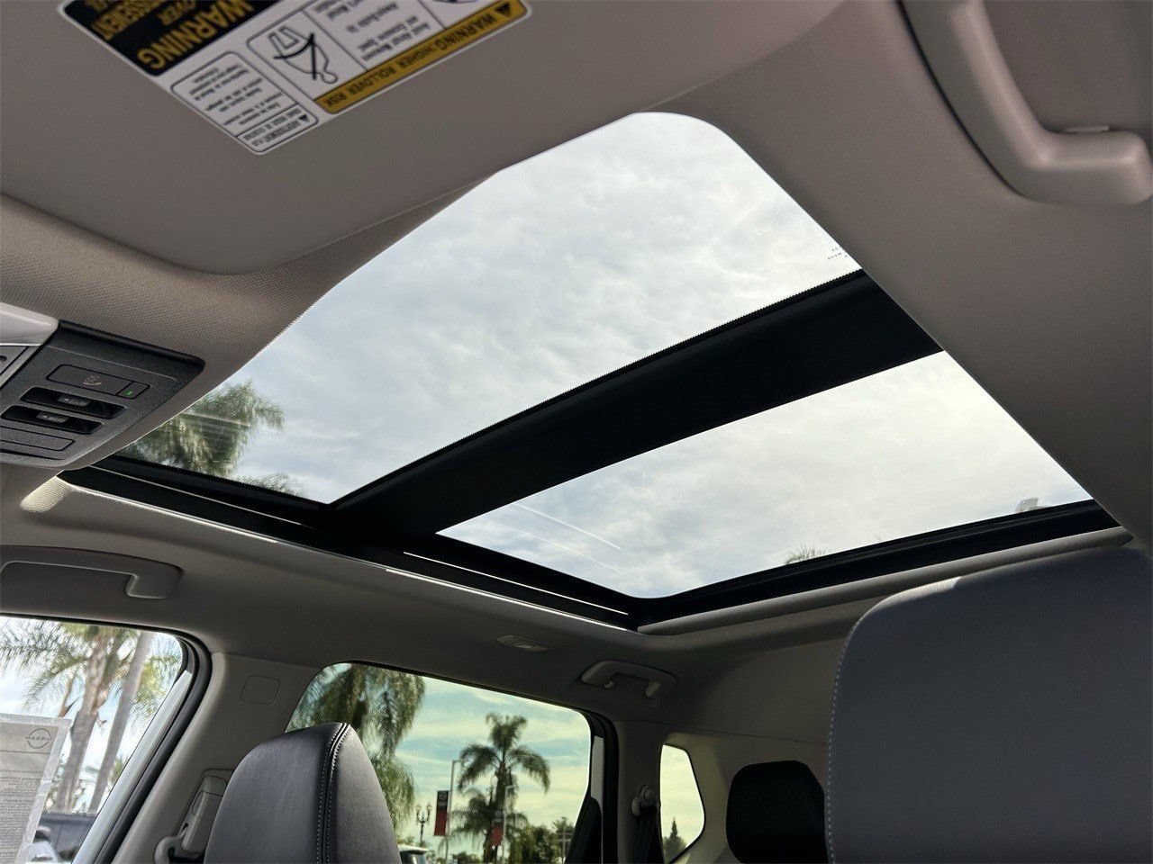 New 2026 Nissan Rogue Dark Armor AWD/4WD image 32