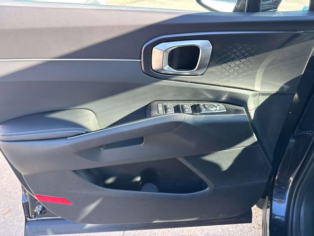 New 2026 Kia Sorento S w/ S Panoramic Sunroof Package FWD image 25