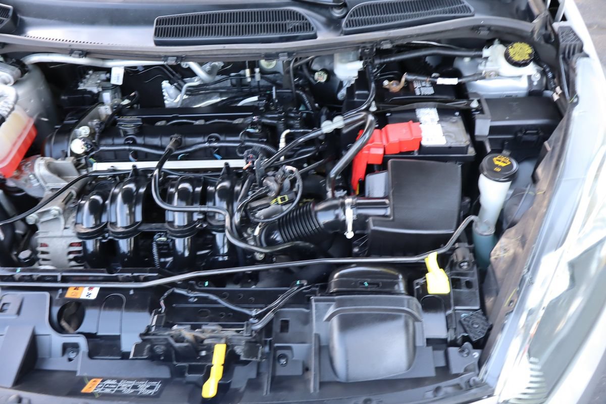 Used 2017 Ford Fiesta SE FWD image 39