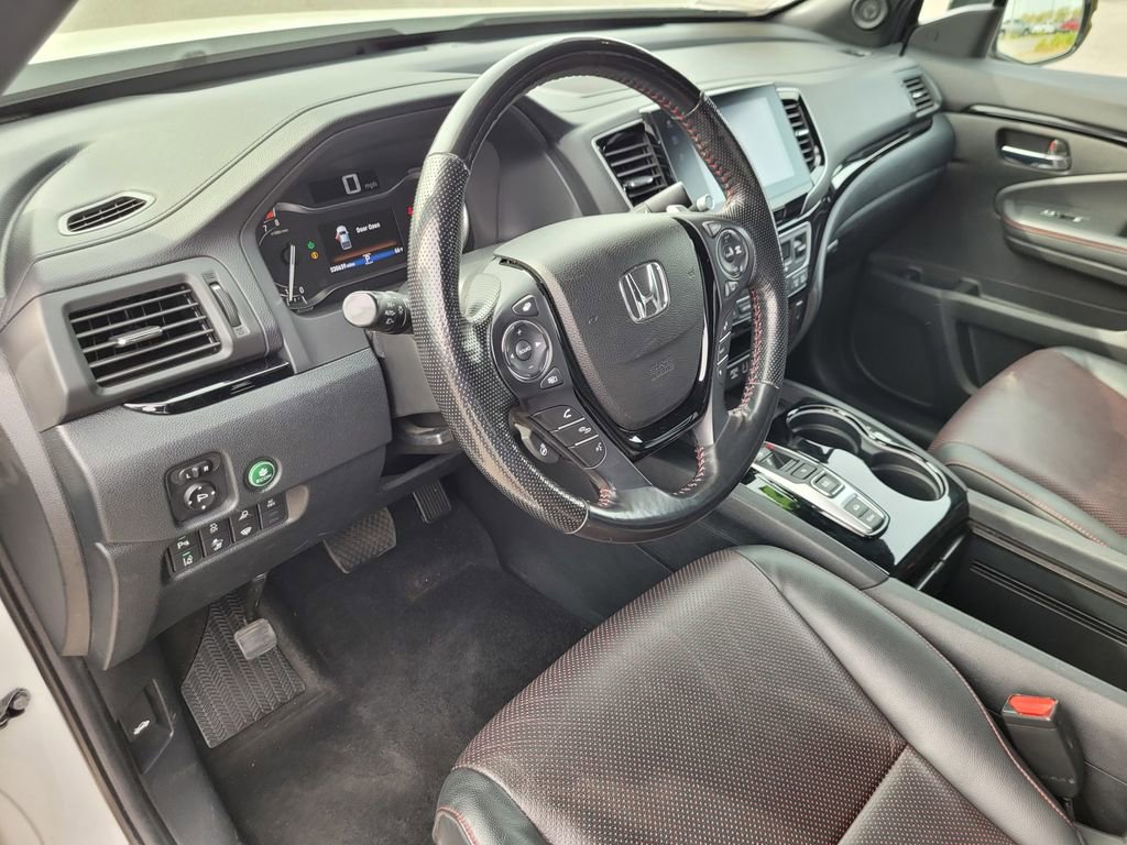 Used 2023 Honda Ridgeline Black Edition image 14