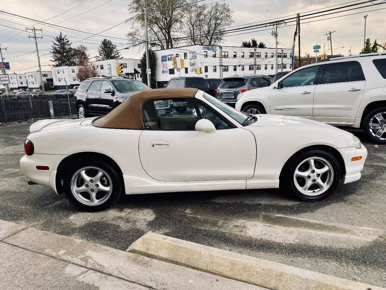 Used 2000 MAZDA MX-5 Miata LS image 12