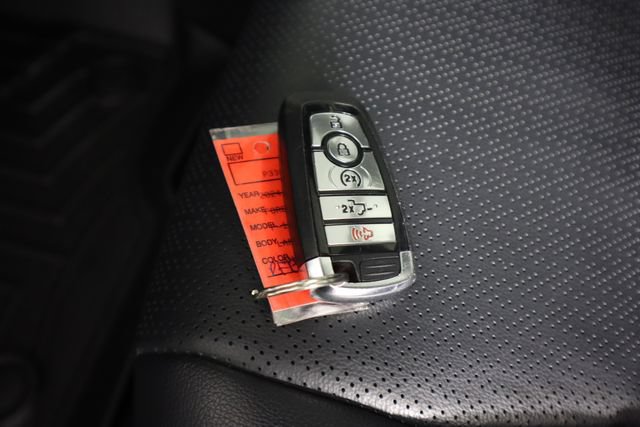 Used 2024 Ford F150 Lariat AWD/4WD image 42