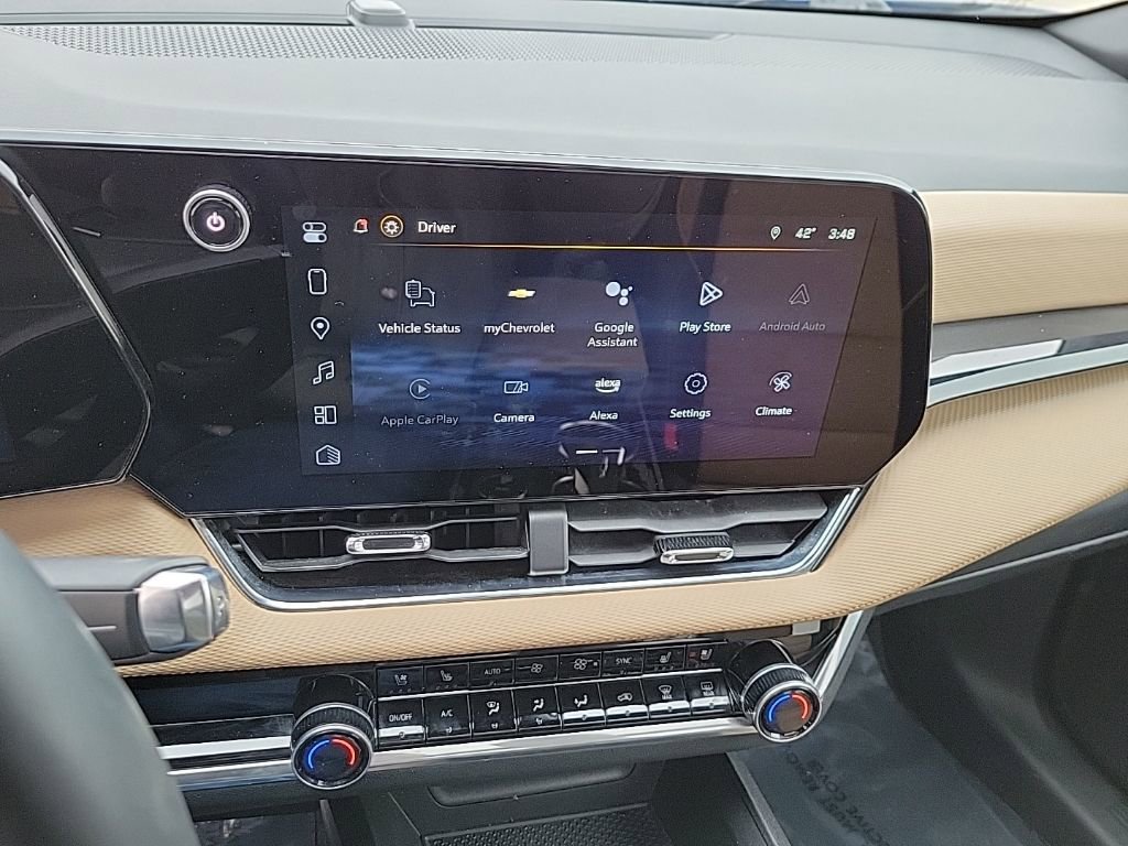 Used 2025 Chevrolet Equinox ACTIV w/ Convenience Package III image 21