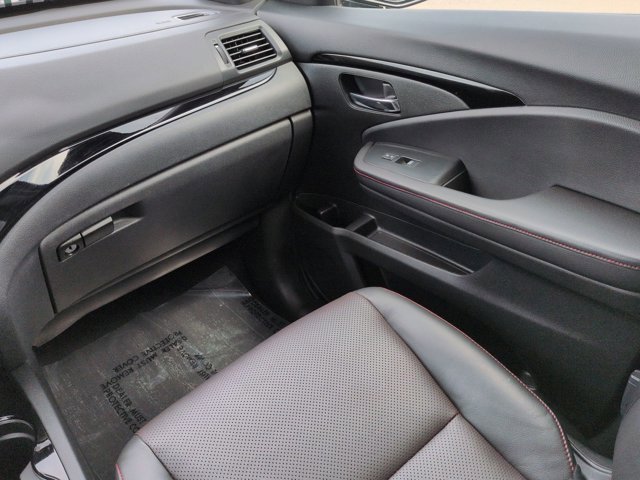 Used 2020 Honda Ridgeline Black Edition image 18
