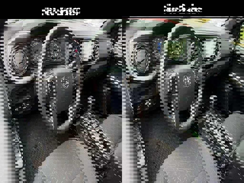 Used 2017 Toyota Tacoma TRD Off-Road w/ Tow Package (A/T) image 3