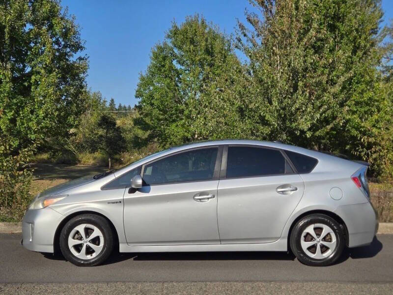 Used 2012 Toyota Prius Four w/ Deluxe Solar Roof Pkg image 5