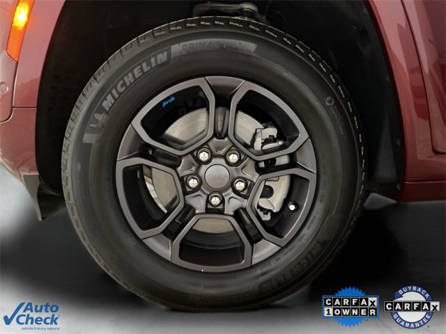 Used 2025 Jeep Grand Cherokee Limited 4xe image 24