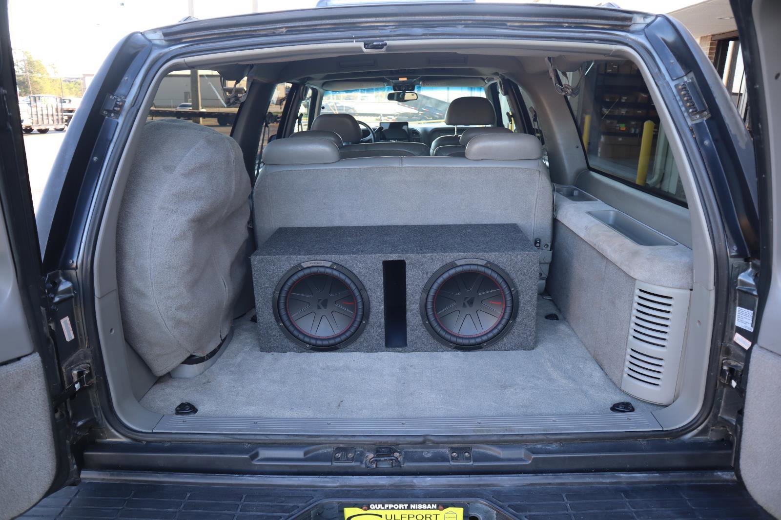 Used 1999 Chevrolet Suburban 2WD w/ Preferred Equipment Group 3 image 36