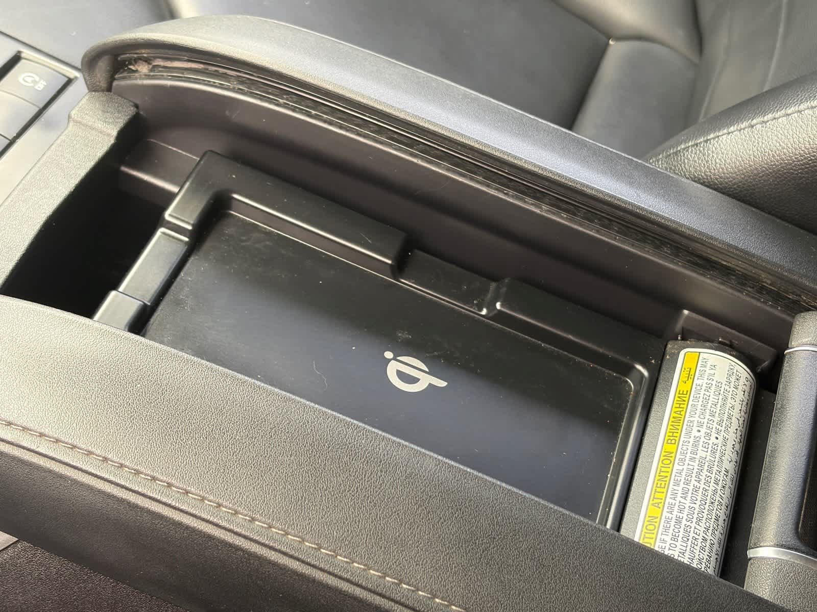 Used 2021 Toyota Highlander XLE FWD image 34