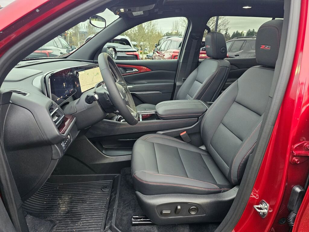 New 2026 Chevrolet Traverse Z71 w/ LPO, Floor Liner Package image 21