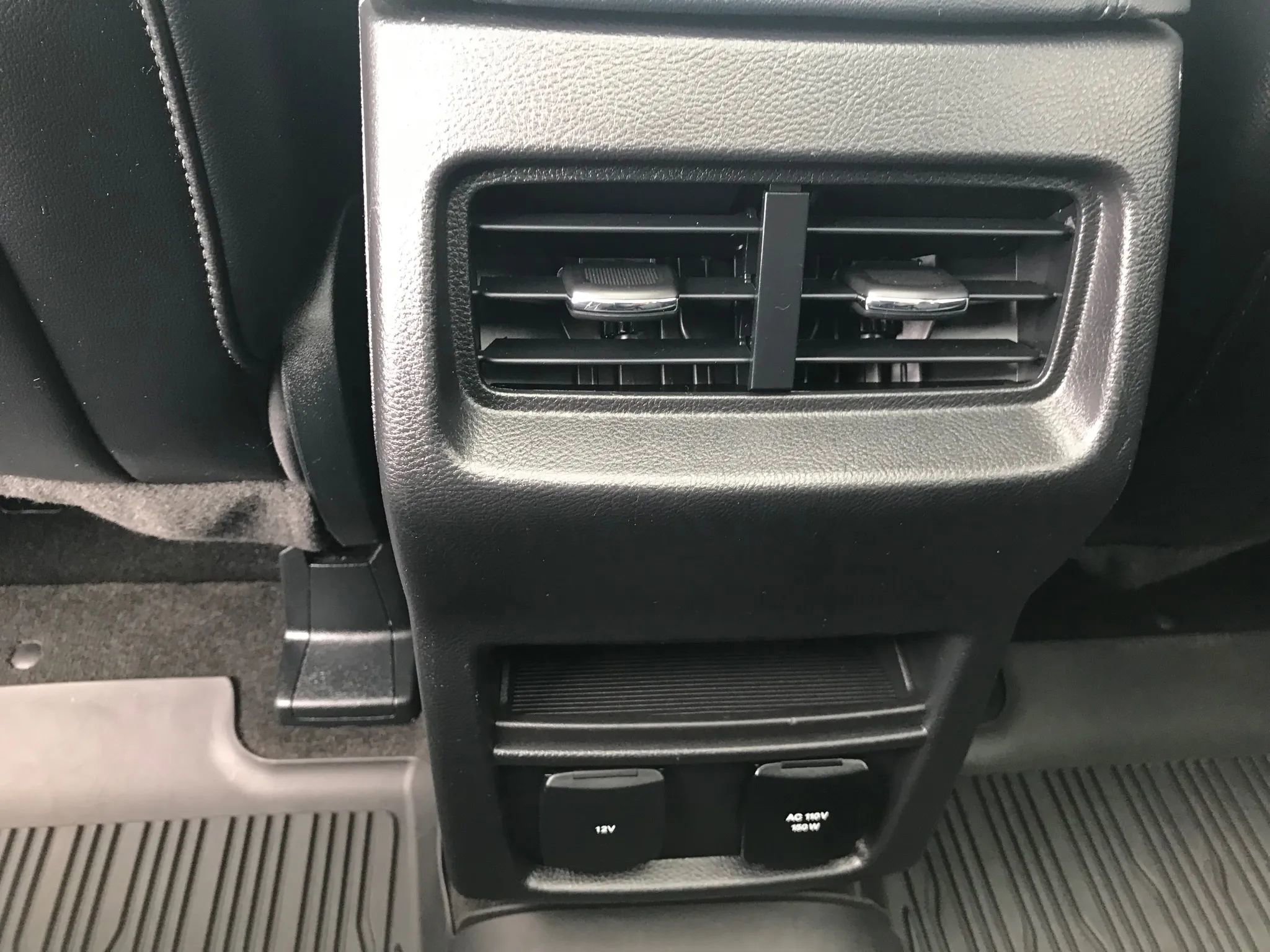 Used 2020 Ford Edge SEL w/ Convenience Package image 36