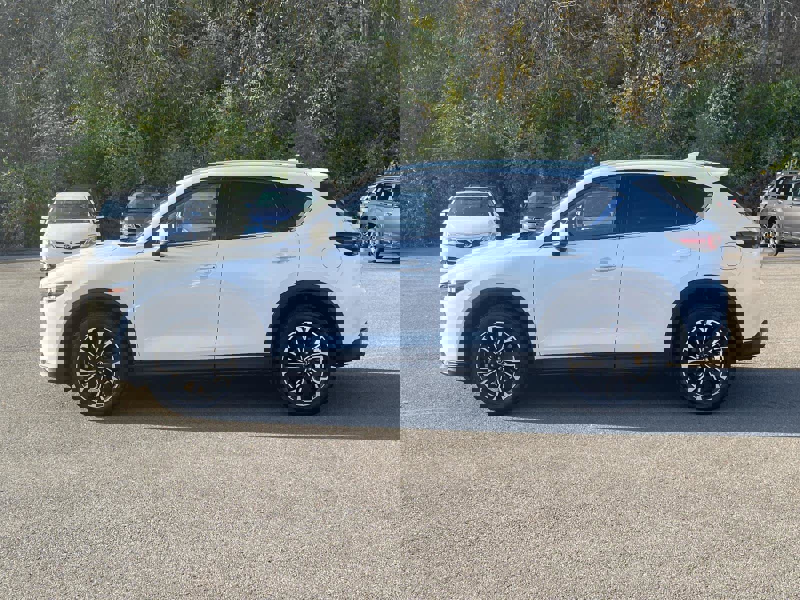 Used 2023 MAZDA CX-5 AWD 2.5 S w/ Premium Package image 2