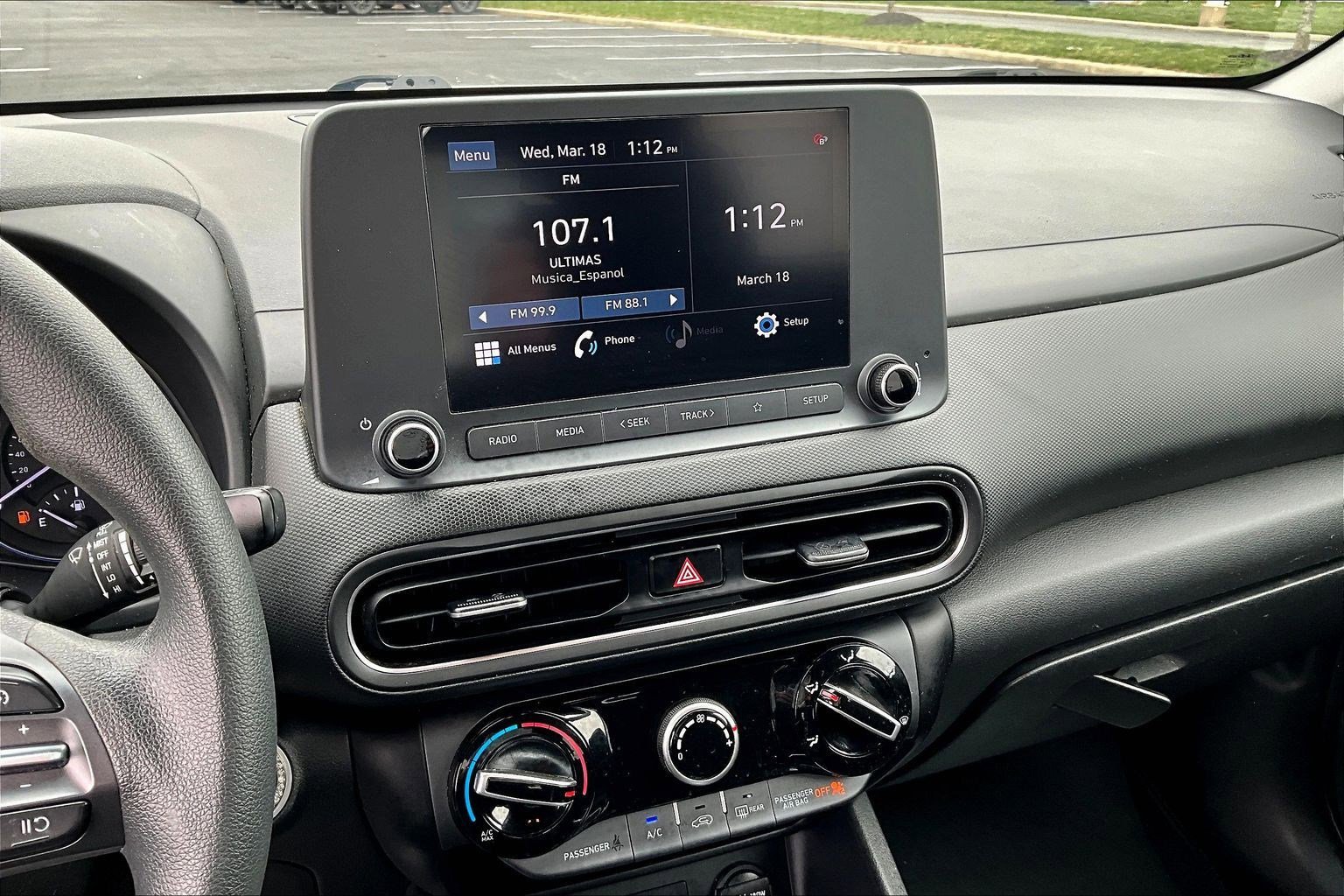 Used 2022 Hyundai Kona SEL image 14