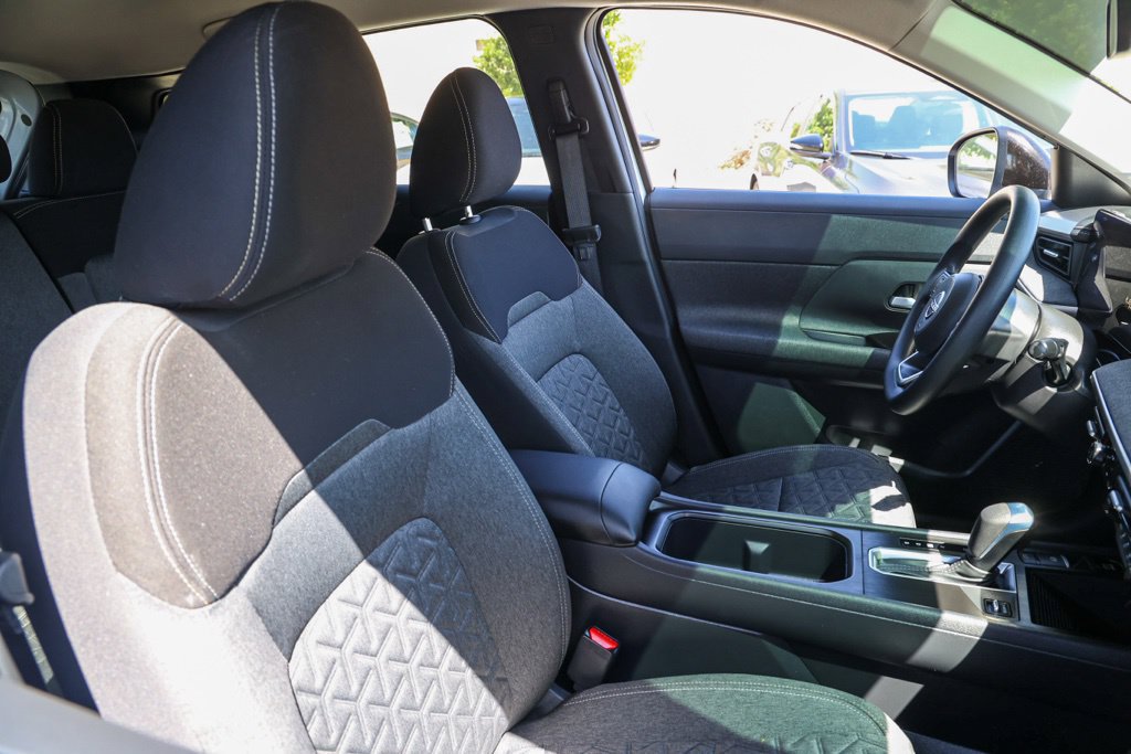 New 2026 Nissan Kicks SV FWD image 21
