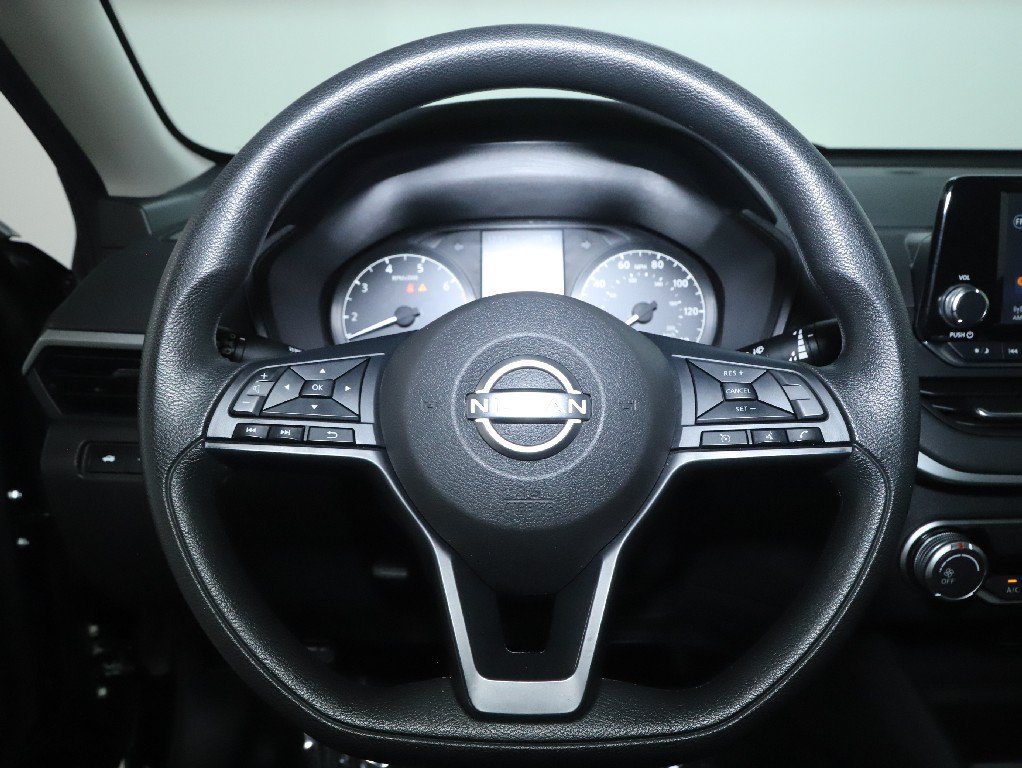 Used 2024 Nissan Altima 2.5 S FWD image 22