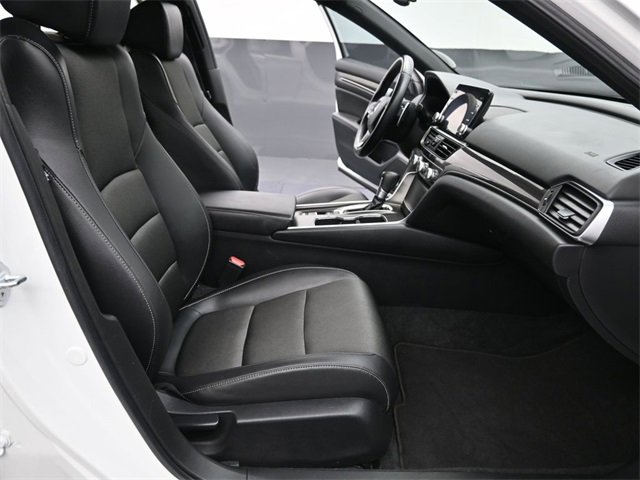 Used 2022 Honda Accord Sport image 16