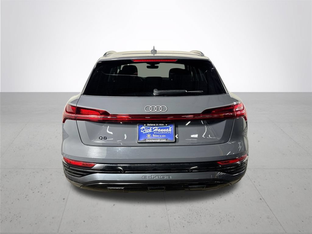 Used 2024 Audi Q8 e-tron Premium Plus AWD/4WD image 7