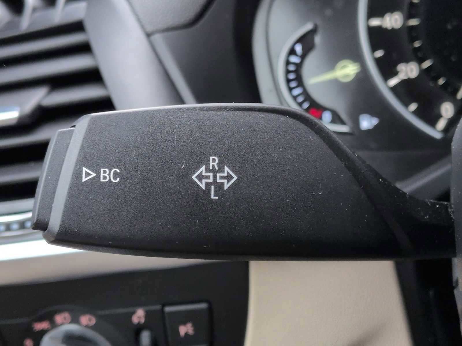 Used 2019 BMW X3 xDrive30i w/ Premium Package image 29